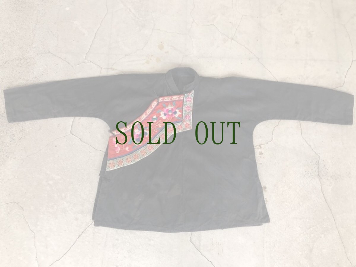 画像2: 貴州省卒節苗族(bi jie miao people)　草木染・花柄刺繍ジャケット（木綿） (2)