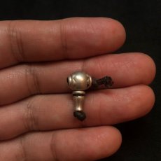 画像4: チベット数珠用　親玉（グル玉)　チベタンＭＡＬＡパーツ　（小） (4)