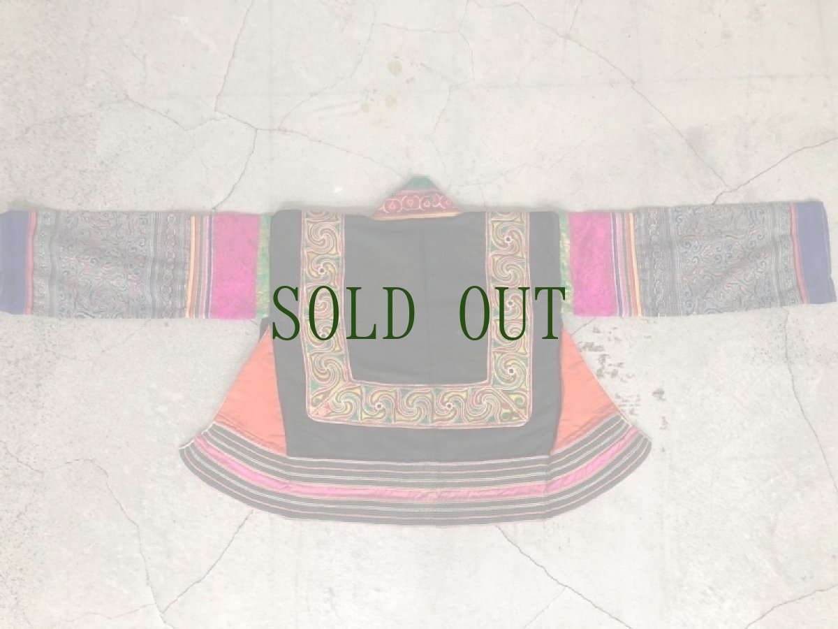 画像11: 貴州省織金苗族(zhi jing miao )　刺繍ジャケット（アンティーク） (11)