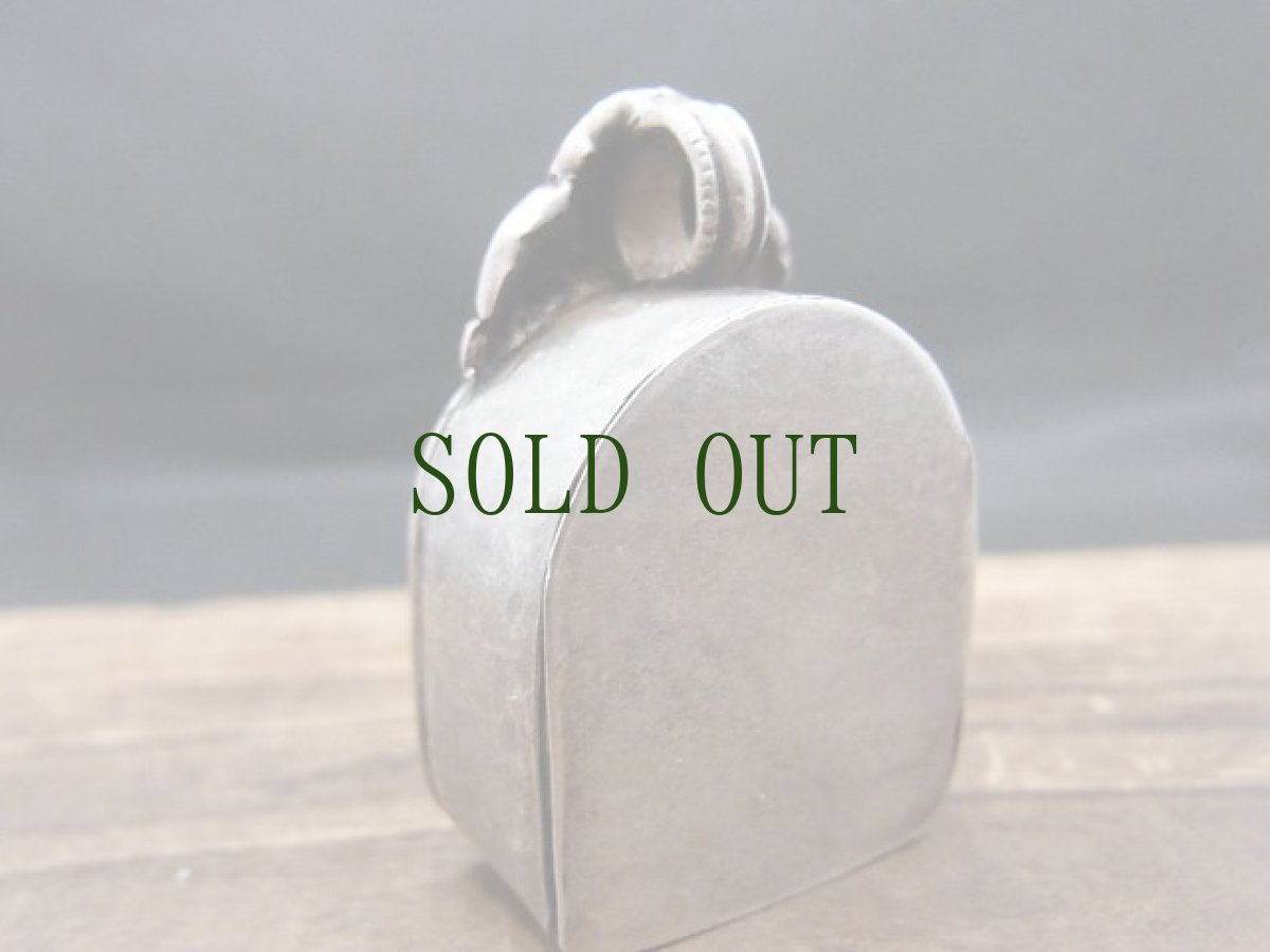 画像4: ガウ　チベット密教御守り箱　（チャンレースィク・四臂観音菩薩）開眼ツァツァ仏 (4)