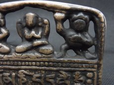 画像6: チベット・トクチャ(天鉄・Thogchags) 　リクスムゴンポ（観音三尊） (6)