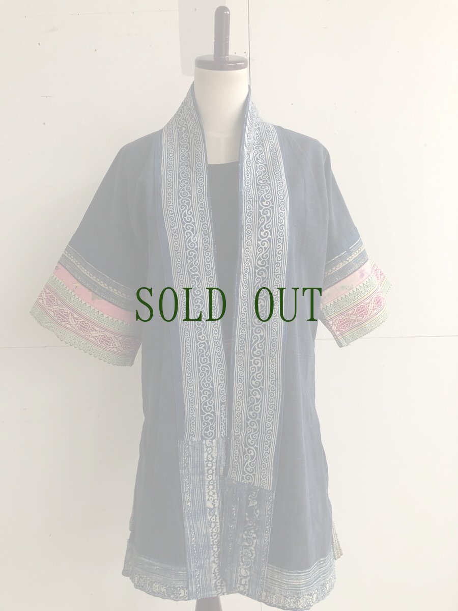 画像4: 本藍染ロング丈ジャケット　（貴州省ミャオ族　手紬手織り木綿）ドロップショルダー　 (4)