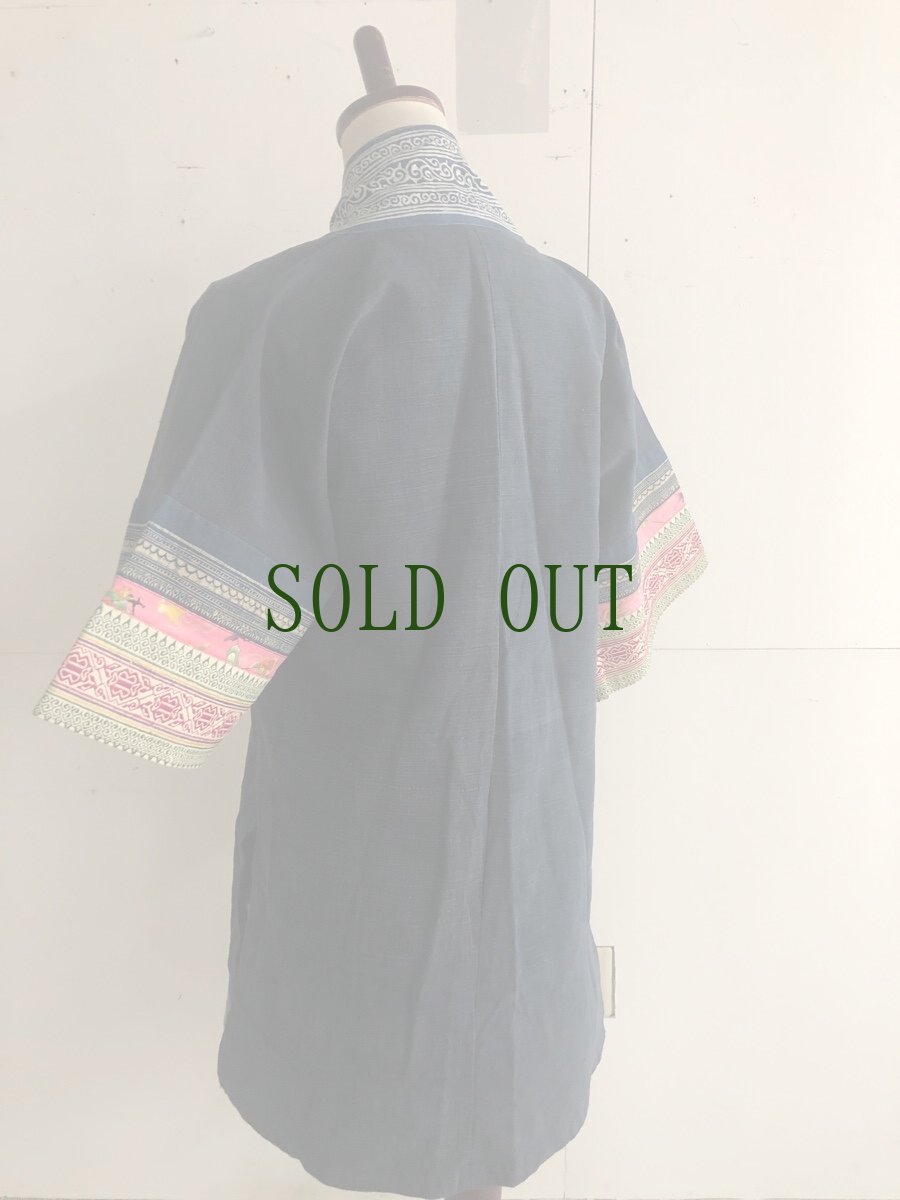 画像6: 本藍染ロング丈ジャケット　（貴州省ミャオ族　手紬手織り木綿）ドロップショルダー　 (6)