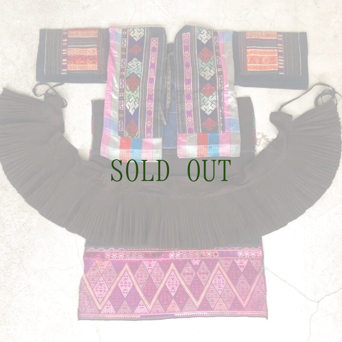 画像6: 雷山短裙苗族(大塘鎮橋港村 /ミャオ族) 民族衣裳三点一式(アンティーク) (6)