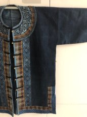 画像10: 雲南省麻栗坡县彝族（イ族）本藍染綿麻製（YI people’s traditional jacket） (10)