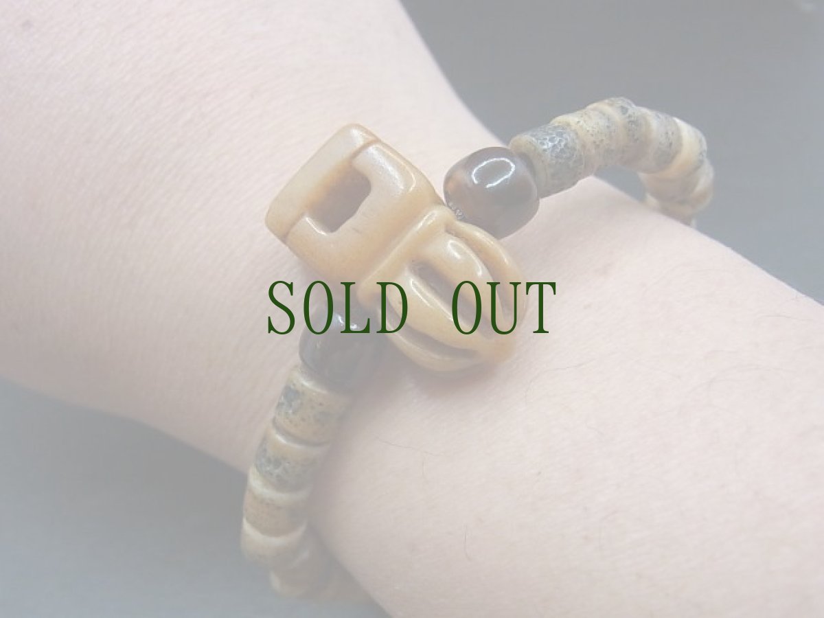 画像11: カパラ珠と金剛鈴型卍印の念珠ブレスレット　(チベタンKapala ) ཀ་པ་ལ　 (11)