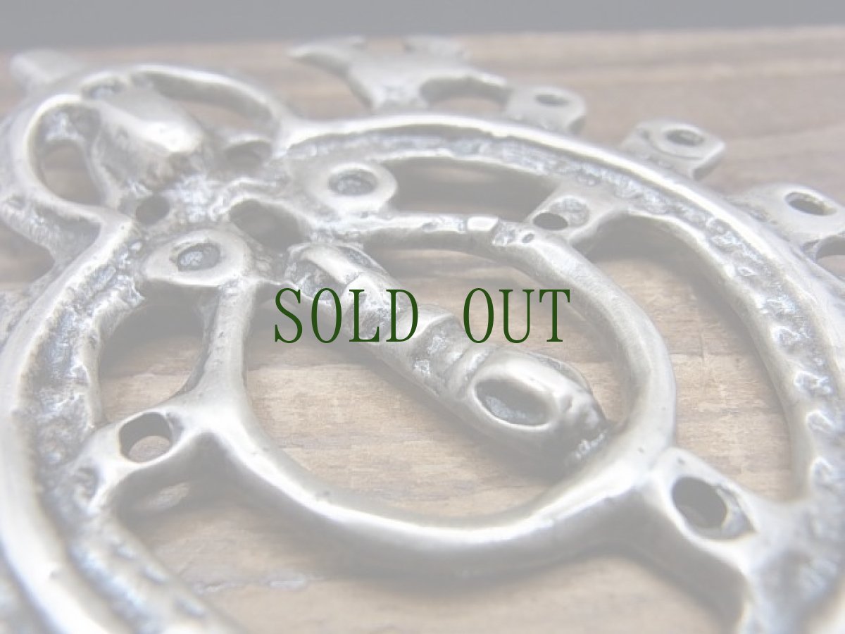 画像8: 天鉄・トクチャ(Tortoise motif thogchags)（山亀、法輪、曼荼羅、孔雀、金剛杵）　　　 (8)