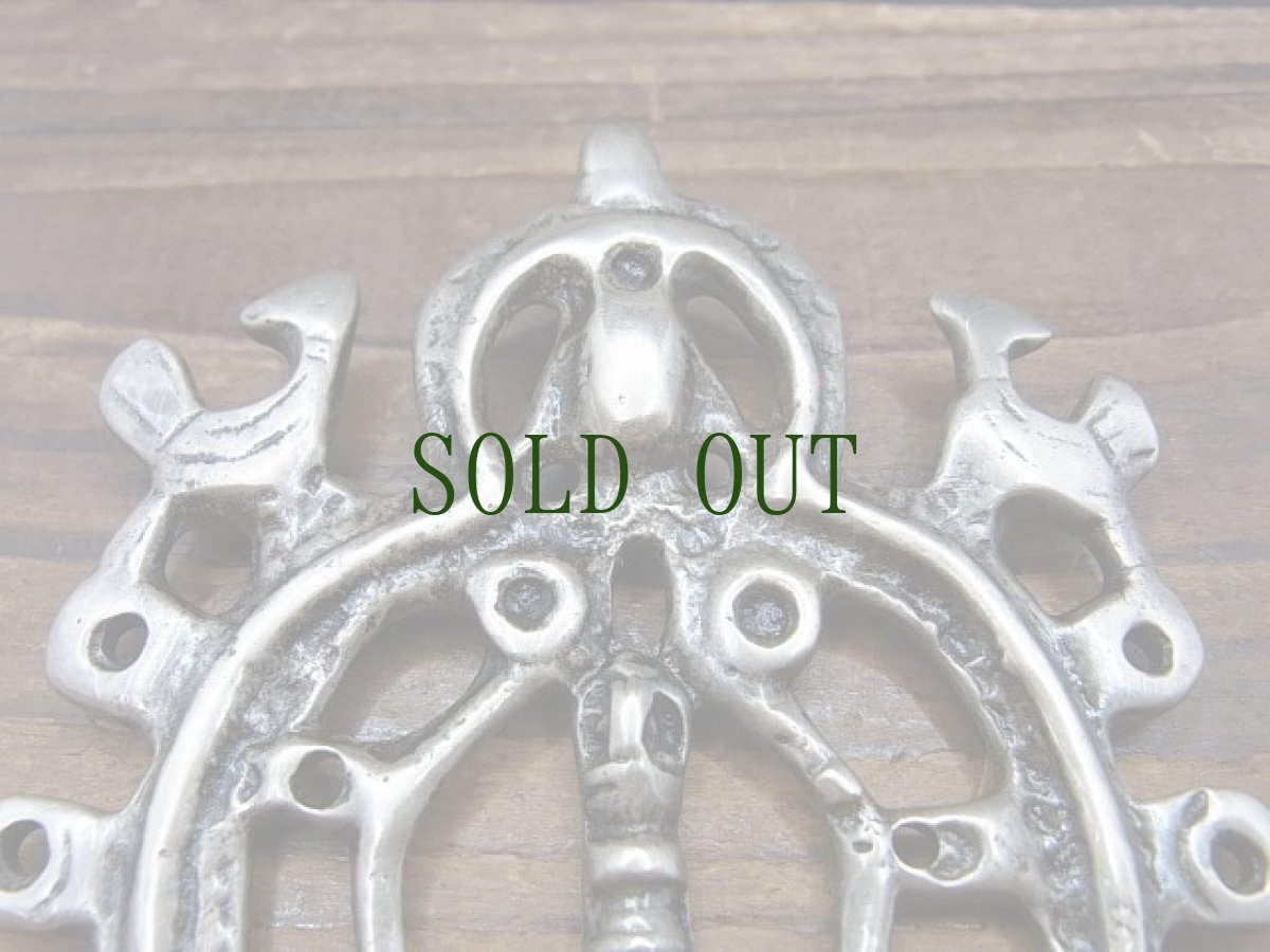 画像7: 天鉄・トクチャ(Tortoise motif thogchags)（山亀、法輪、曼荼羅、孔雀、金剛杵）　　　 (7)