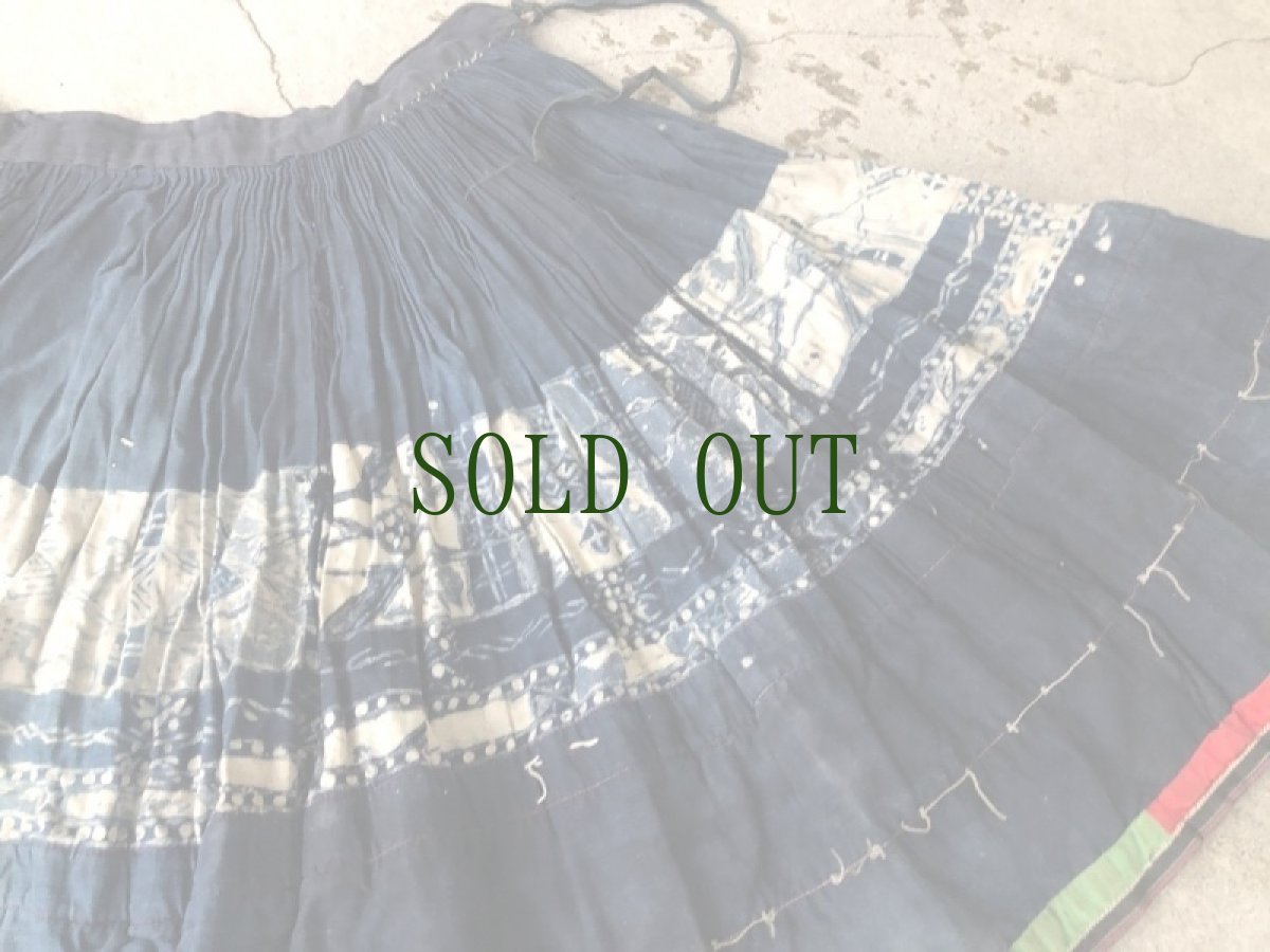 画像12: 広西壮族自治区・瑶族（ヤオ族）　藍染・プリーツ巻きスカート　（ビンテージ）　 (12)