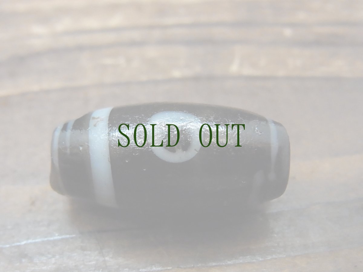 画像3: ジービーズ(antique glass dzi mig ni pa)古瑠璃二眼天珠 (3)