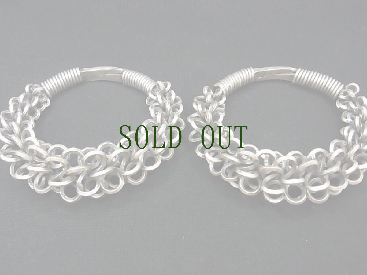 画像2: 貴州苗族のトライバルバングル 　一対売り　(雷山県西江地区・ミャオ銀) (2)