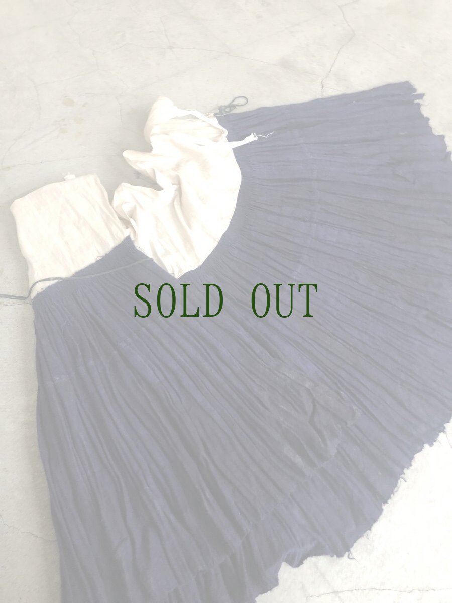 画像8: 雲南省苗族（貴州省黔西南）　藍染麻製　プリーツ巻きスカート　（ビンテージ） (8)