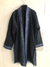 画像3: 本藍染ロング丈ジャケット　（貴州省ミャオ族・トン族　手紬手織り木綿）ドロップショルダー　 (3)