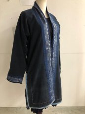 画像7: 本藍染ロング丈ジャケット　（貴州省ミャオ族・トン族　手紬手織り木綿）ドロップショルダー　 (7)