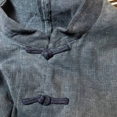 画像10: 本藍染　カンフージャケット（ドロップショルダー）　貴州省ミャオ族　手紬手織り木綿　（ユニセックス） (10)