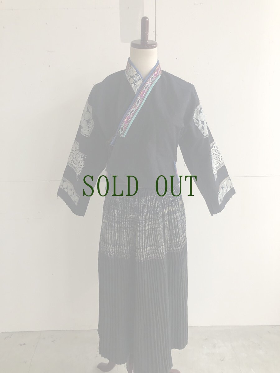 画像19: 貴州省布依族(プイ族) 刺繍・ろうけつ・藍染め 木綿ジャケット(ビンテージ) (19)