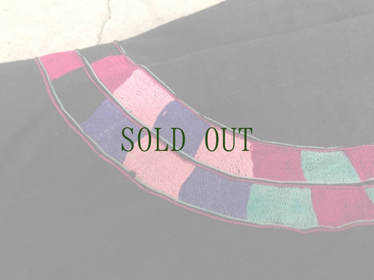 画像16: 貴州省布依族(プイ族) 刺繍・ろうけつ・藍染め 木綿ジャケット(ビンテージ) (16)