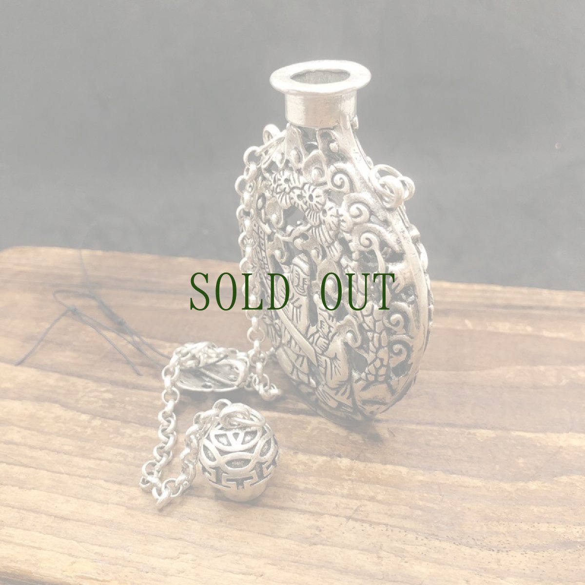 画像7: 貴州省ミャオ族の鼻煙壺型ペンダントトップ（苗銀)　 (7)