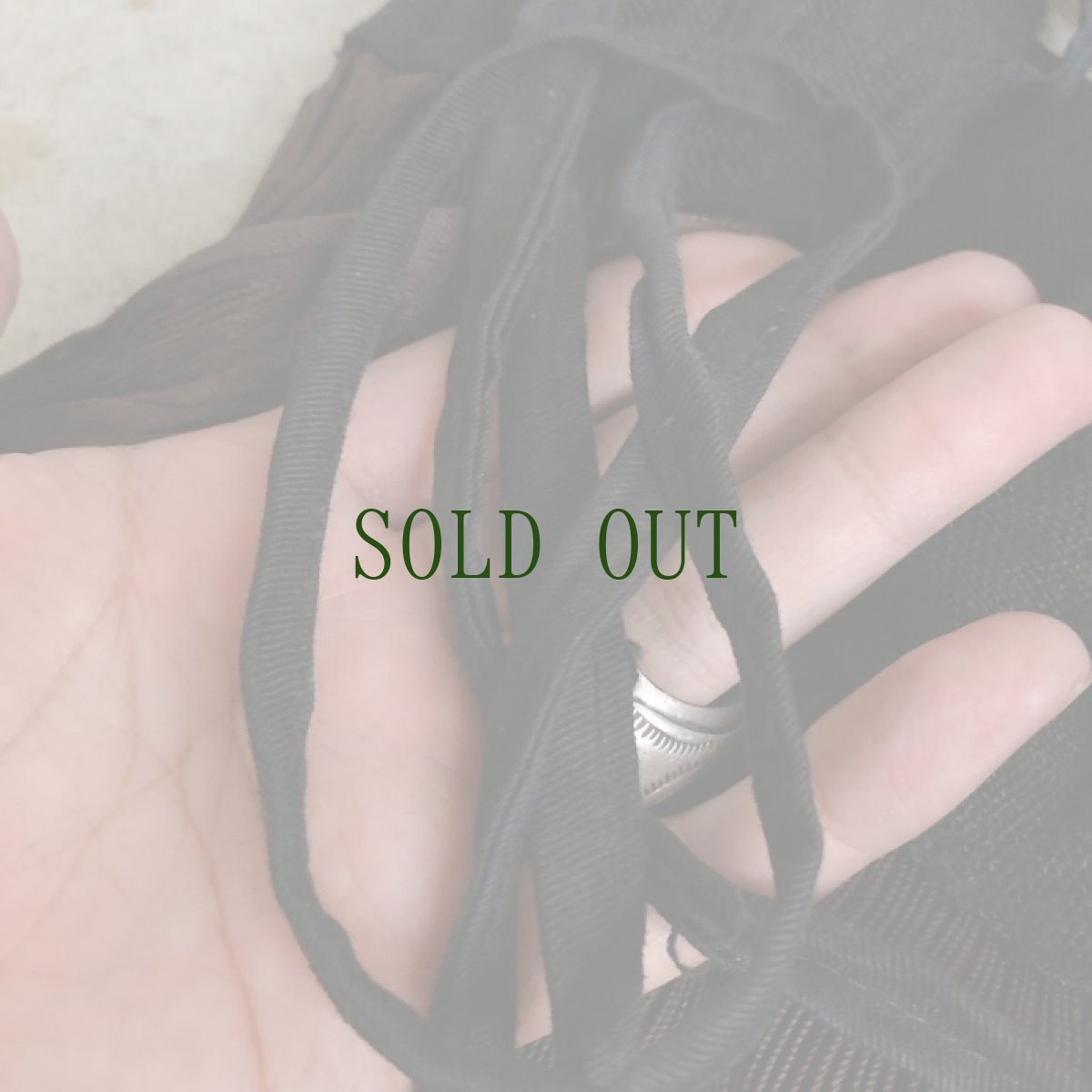 画像12: 貴州省黄平苗族(ミャオ族)　プリーツ巻きスカート（野蚕絹・草木染）ビンテージ【シルク】 (12)