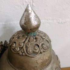 画像8: チベット・銀製兜（祭儀用）Tibetan silver helmet with iron stand　鉄製土台付き　 (8)