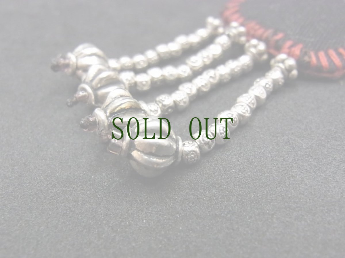 画像5: 貴州ミャオ族の苗銀製・刺繍古裂ピアス　【大】 (5)