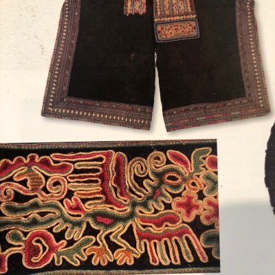 画像1: 貴州省ミャオ族の古刺繍バングル(ミャオ銀)・鳥・打籽繍・亮布