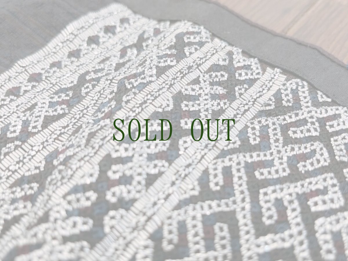 画像5: 貴州省剣河苗族(jian he ミャオ族）　錫繍・前掛け（木綿・絹糸刺繍・錫片刺繍） (5)