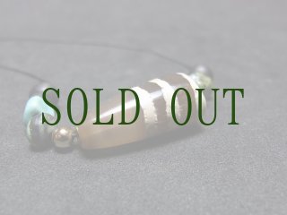 【dZi beadsジービーズ 西蔵 高品質】 老玉髄血糸龍紋息増懐板天珠 dZi beadsジービーズ 西蔵 高品質】 老玉髄血糸龍紋息増懐板天珠