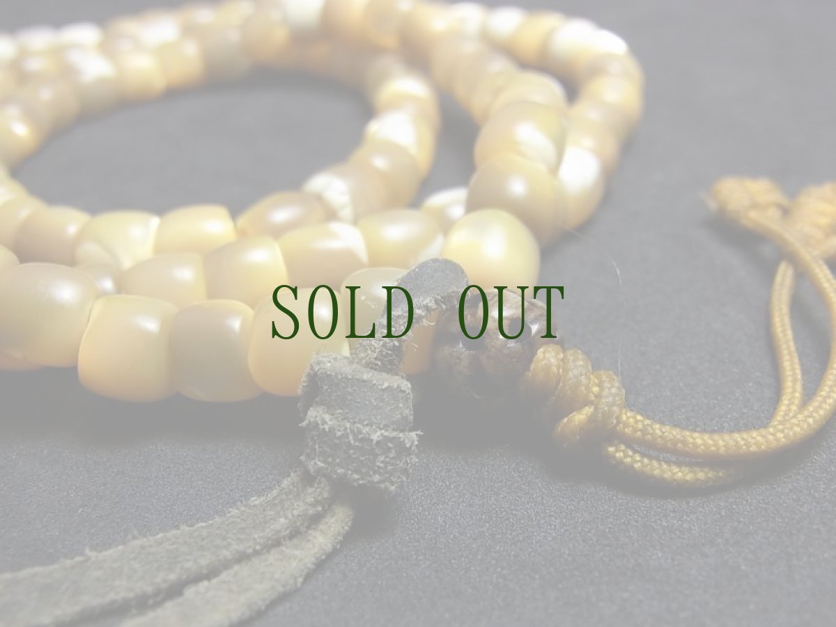 画像4: チベット魚骨珠の念珠　（Tibetan old fish bone mala）107玉　　nya rin　 (4)