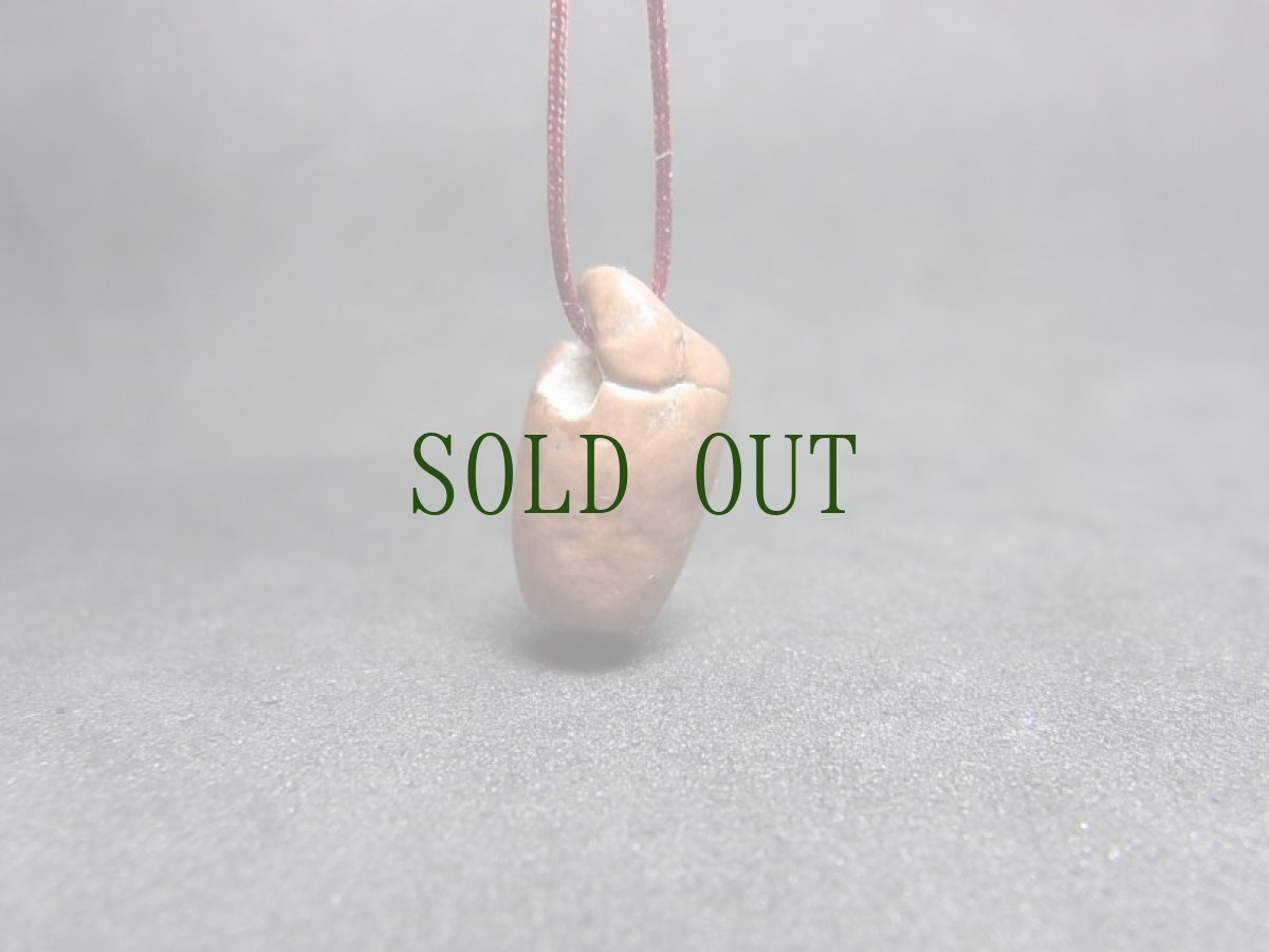 画像3: 古代石製ビーズ（ペルシア・インダス・チベット）　辰砂　紀元前（垂玉・管玉） (3)