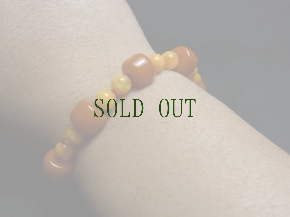 画像5: チベタン・アンバー（数珠用琥珀珠・樹脂玉）のブレスレット (5)