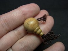画像5: チベット・木珠の親玉とボサ玉　（約15mm） (5)