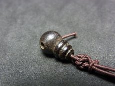 画像1: 沈香木 お数珠用親玉とボサ玉　（約8 mm） (1)