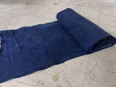 画像1: 貴州省ミャオ族　本藍染　手紬手織り木綿　反物/ビンテージ　（鯨尺・約38cm×10m） (1)