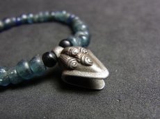 画像3: 古代ペルシャ（古代ローマン）瑠璃珠（とんぼ玉）とチベットの数珠飾りのブレスレット　 (3)