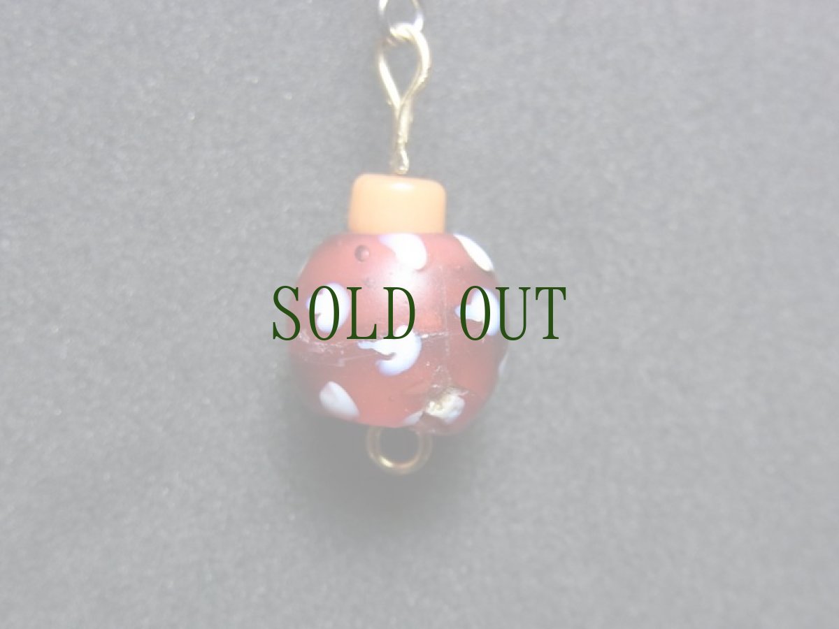 画像6:  金赤スカンク（ホワイトハート）のピアス　（Old Venetian Fancy glass beads)【ファンシー/オッキオ】ヴェネツィア (6)