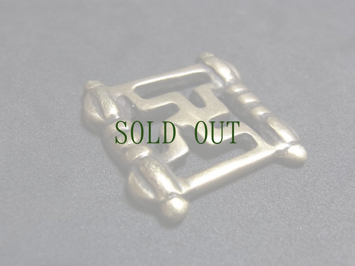 画像2: チベット・トクチャ(天鉄・Thogchags)　卍紋と金剛杵（経文鍵） (2)