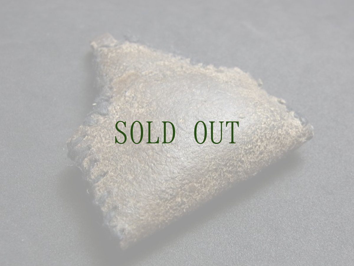 画像6: チベットの護符・四臂観音菩薩（チャンレーシィク・チャクシパ）のトクチャ と革製ガウ　 (6)