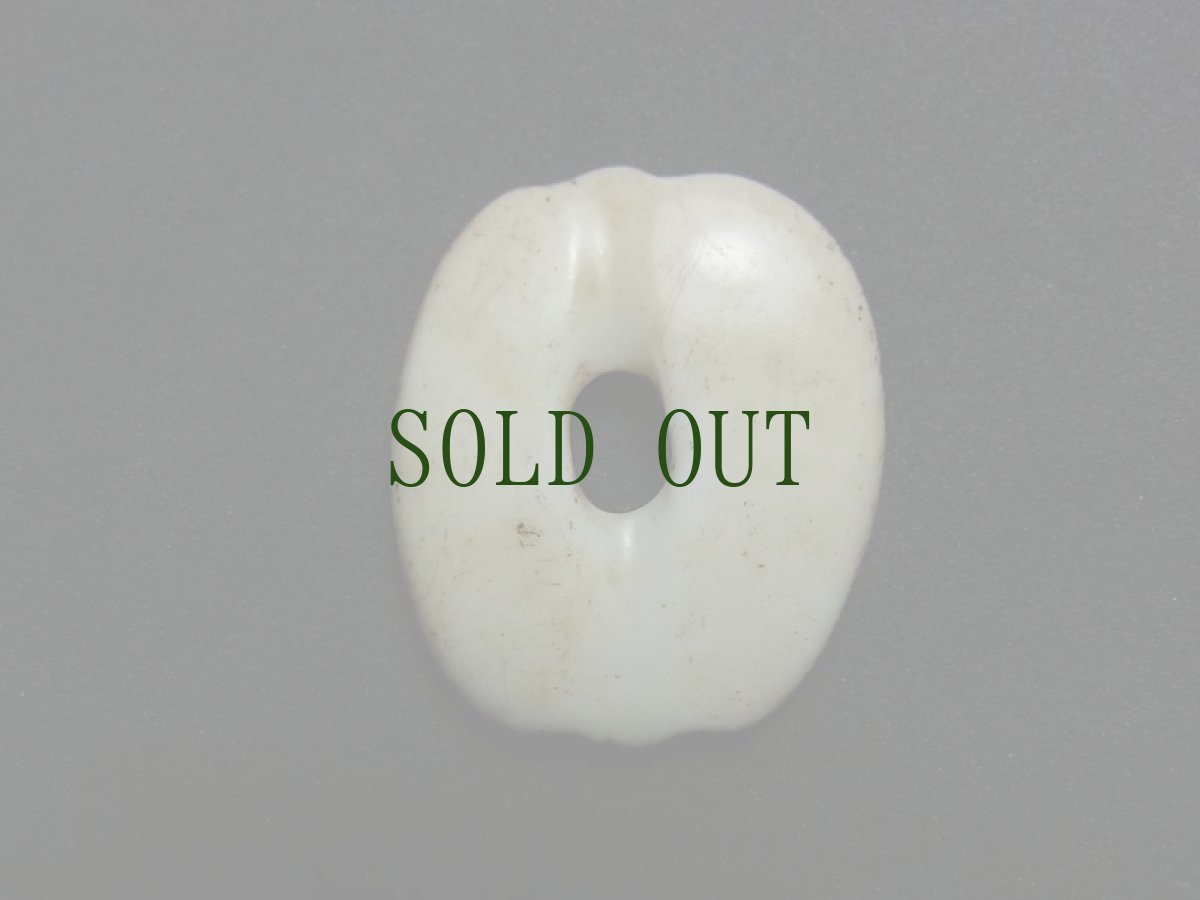 画像3: チベット密教 マニコロ・トゥン（シャンカ・砗磲）の御守り・アンティーク (3)