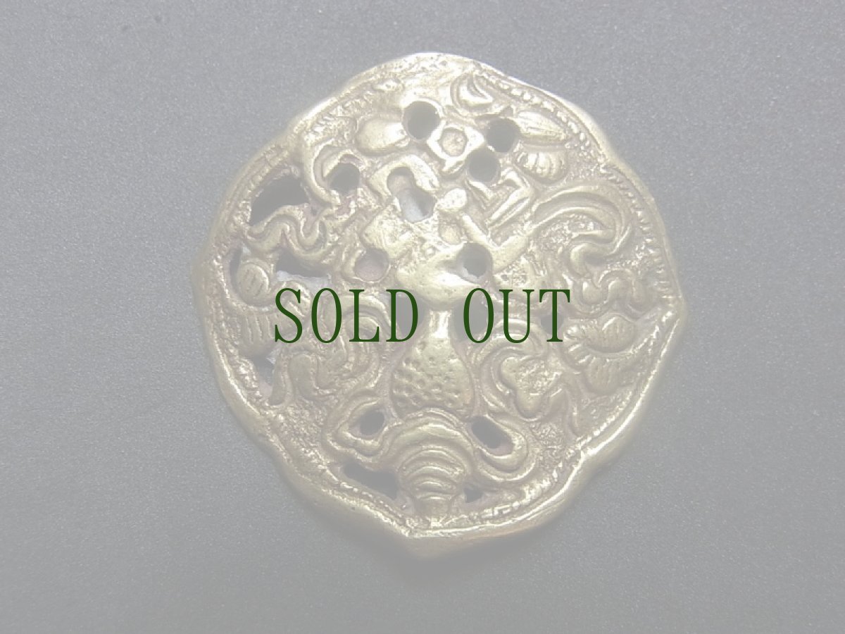 画像5: チベット・トクチャ(天鉄・Thogchags)　鍍金銅製装身具・タシタゲ（エンドレスノット・宝瓶）　オールド品 (5)