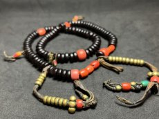 画像1: チベット・老椰子玉とカウンター、シェルパコーラルの御数珠　(TIbetan old palm beads  mala )　 (1)