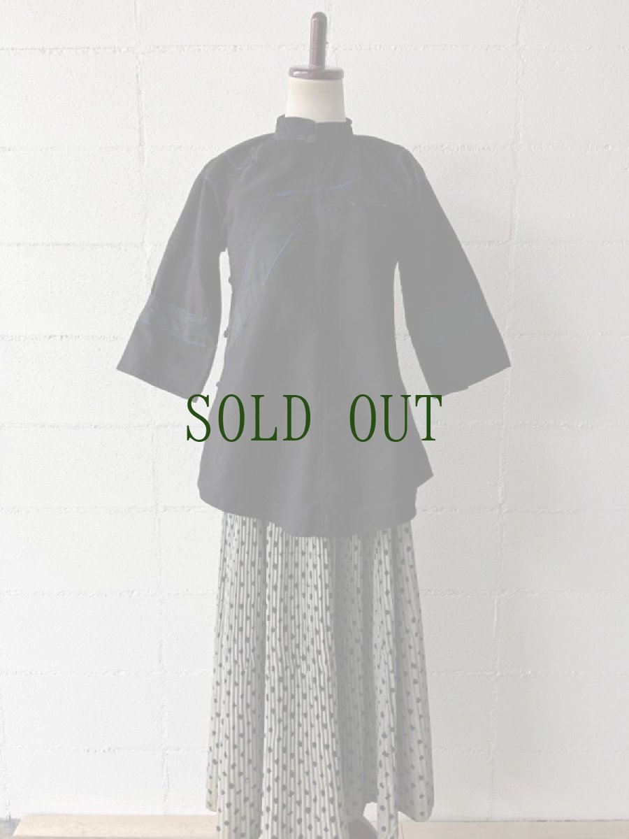 画像2: 貴州省 黔東苗族（ミャオ族） 　木綿・藍染 上衣（ビンテージ）　 (2)