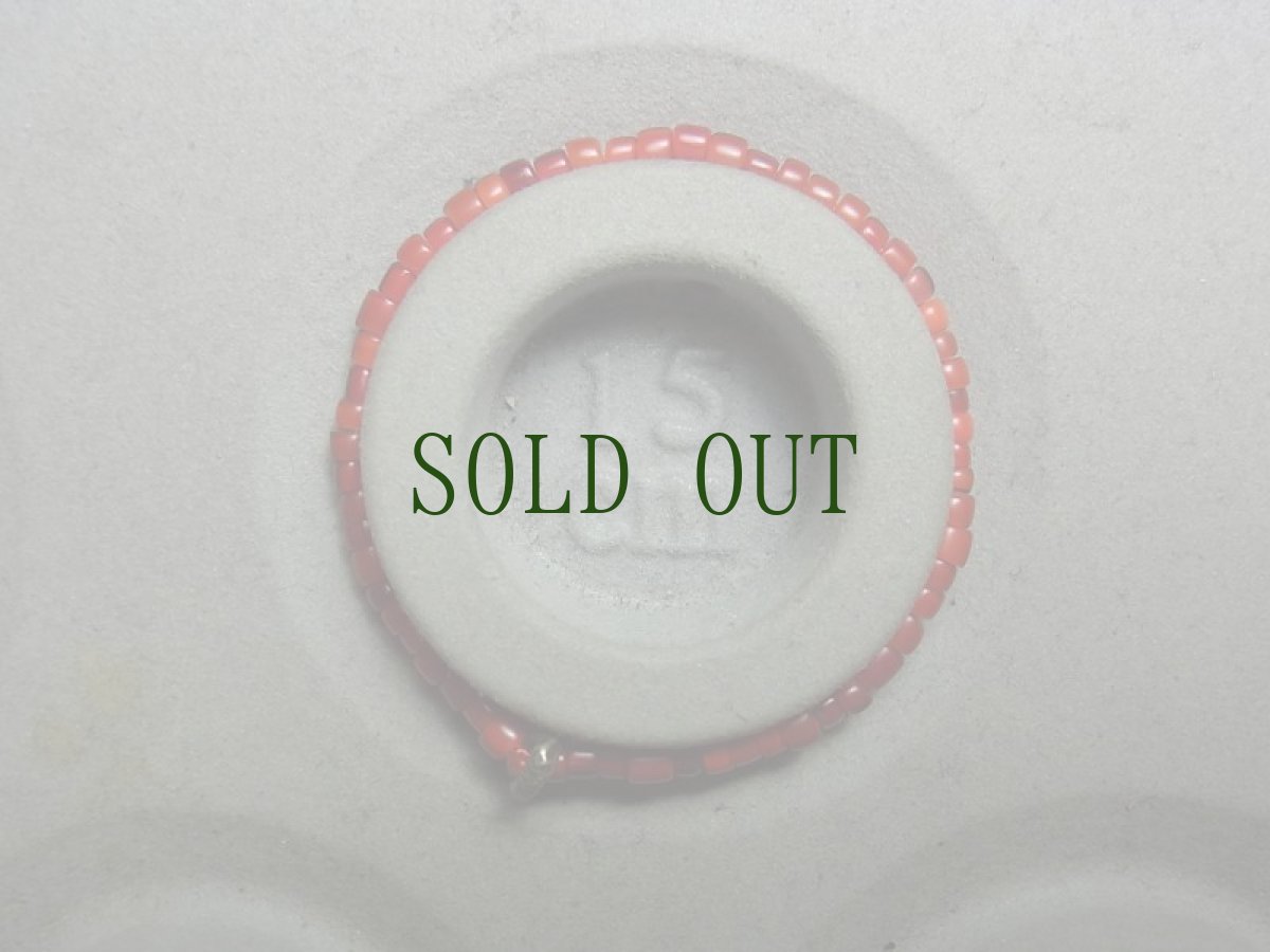 画像8: コンド族　オールドブラスビーズ（チン族渡り）とヴェネツィアホワイトハート（Old Venetian glass beads）のブレスレット (8)