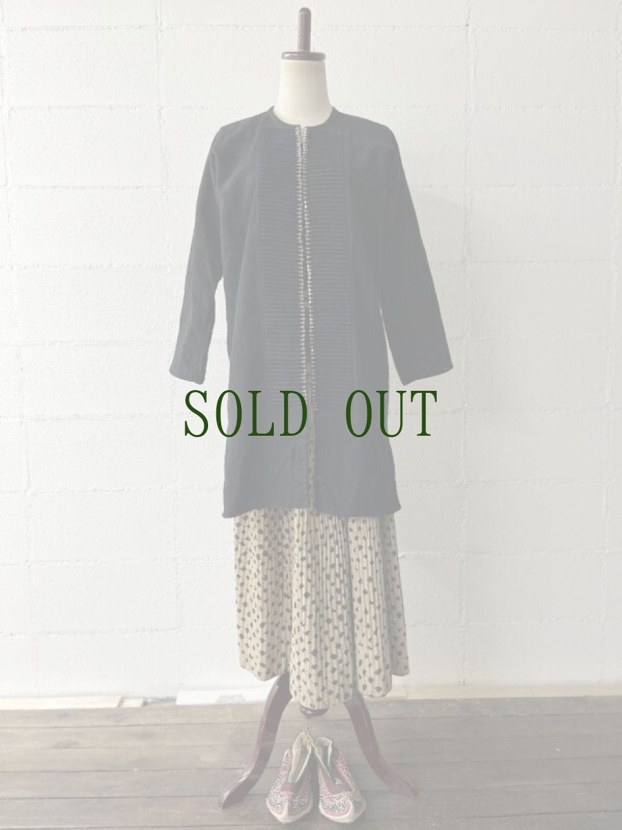 画像2: 雲南省金平県瑶族（jing ping yao）ヤオ族藍染ジャケット（綿麻製・ユニセックス）ビンテージ (2)