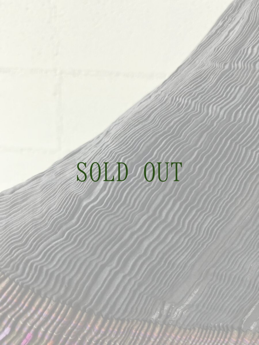 画像11: 貴州省黄平苗族(ミャオ族)　プリーツ巻きスカート（野蚕絹・草木染）ビンテージ【シルク】 (11)