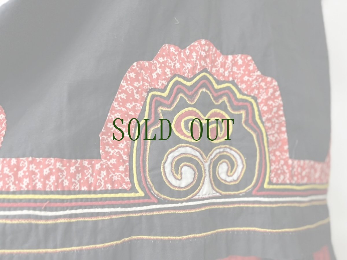 画像9: イ族・四川省涼山彝族（si chuan liang  shan YI  traditional clothing）コットン・上衣（ビンテージ） (9)