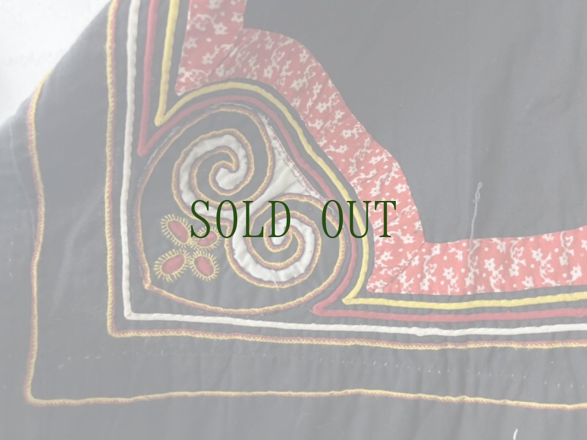 画像5: イ族・四川省涼山彝族（si chuan liang  shan YI  traditional clothing）コットン・上衣（ビンテージ） (5)