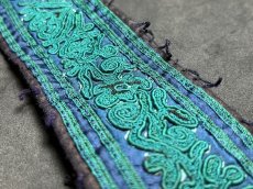 画像3: 【打籽繍】貴州省・雲南省　苗族（ミャオ族）の刺繍古裂 old embroidery of  Miao (3)
