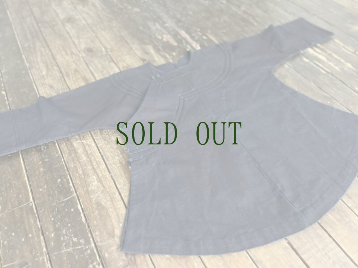 画像2: 貴州省 舟渓付近ミャオ族(Zhou xi Miao)  バイアス生地・木綿・藍染 ジャケット  (2)