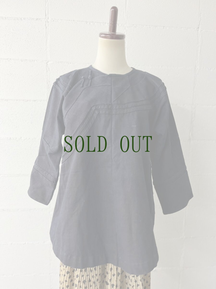 画像8: 貴州省 舟渓付近ミャオ族(Zhou xi Miao)  バイアス生地・木綿・藍染 ジャケット  (8)